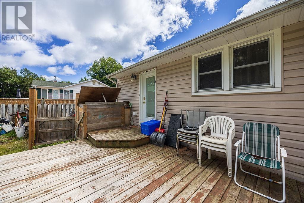 112 Oryme Ave, Sault Ste. Marie, Ontario  P6B 4C4 - Photo 6 - SM262311