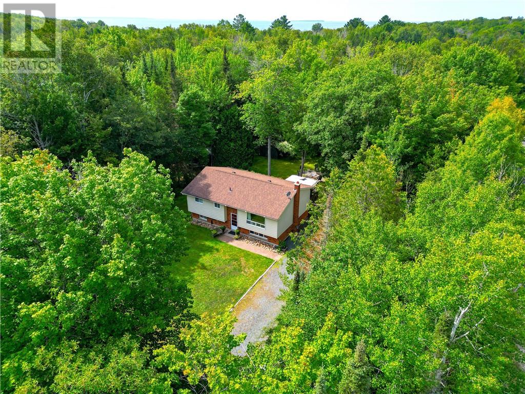 2 Marine Drive, Blind River, Ontario  P0R 1B0 - Photo 2 - 2129955