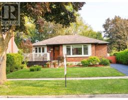 113 PONTIAC AVENUE, Oshawa, Ontario