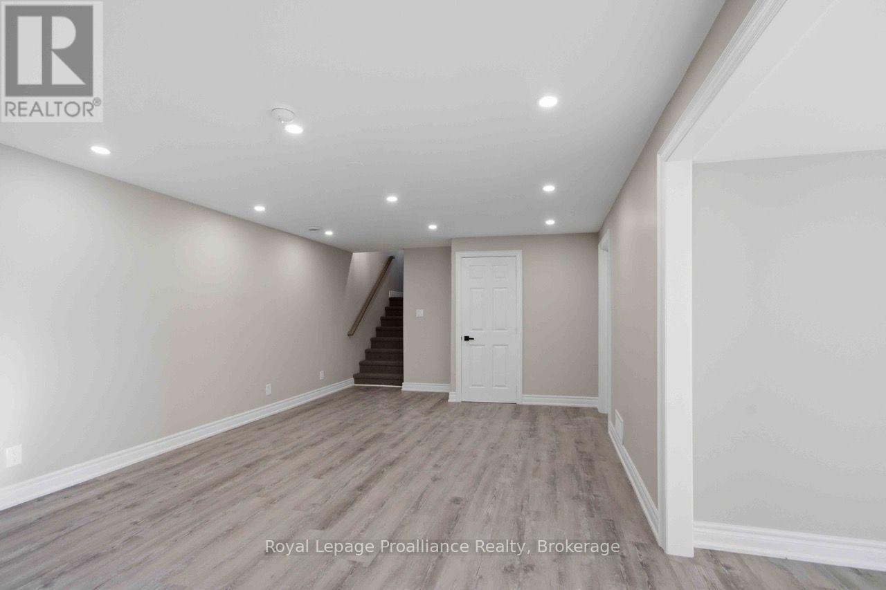49 Hillside Meadow Drive, Quinte West, Ontario  K8V 0J5 - Photo 12 - X13718272