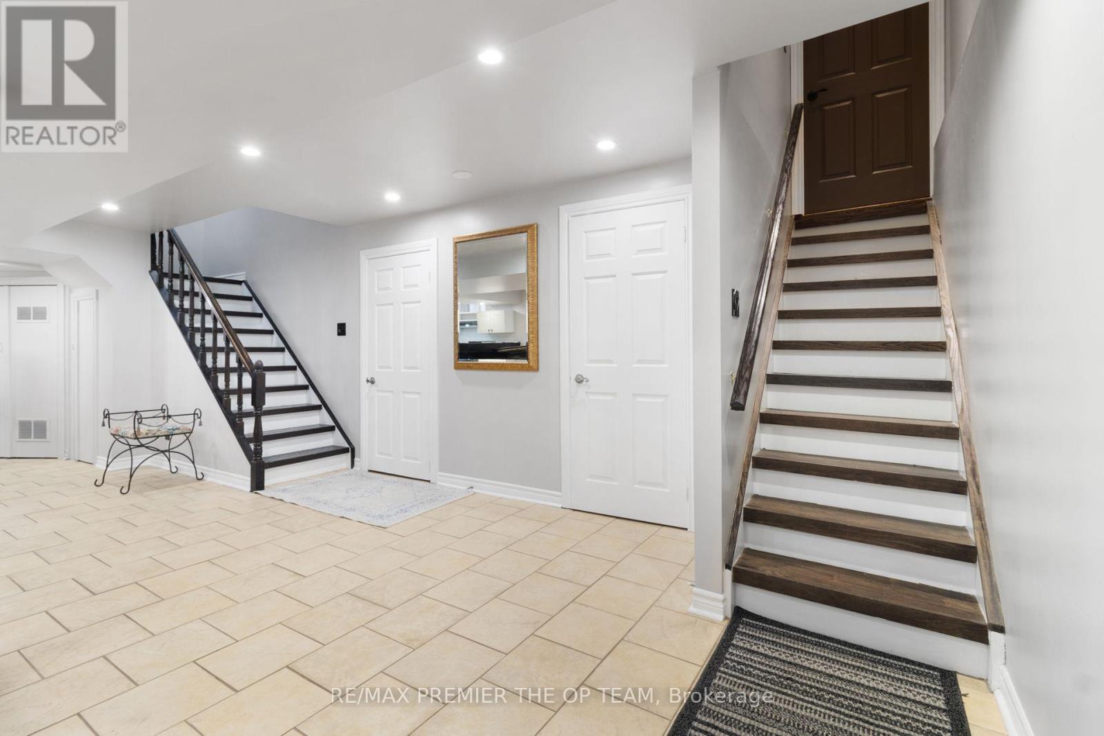 5 Southbury Manor Drive, Caledon, Ontario L7E 1X7 - Photo 27 - W13723136