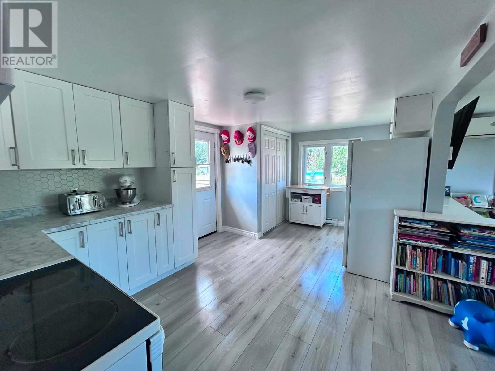 12 Ives Point Road, Miscouche, Prince Edward Island  C0B 1T0 - Photo 4 - 202621476