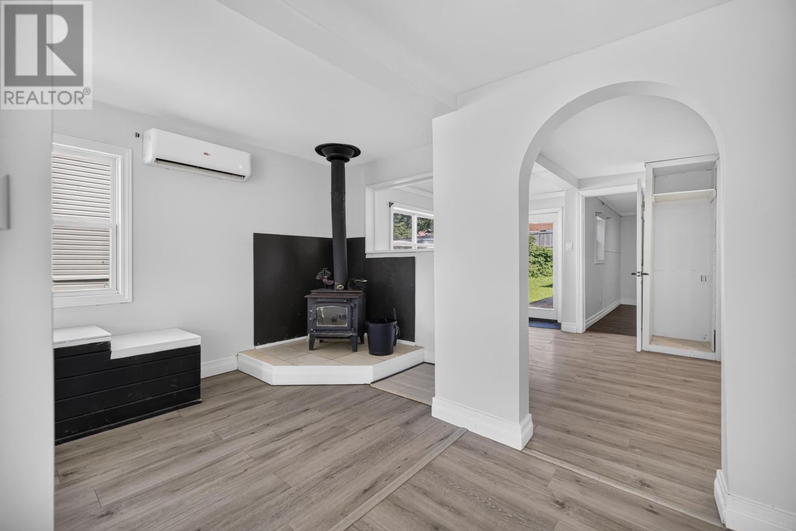 76 Beach Street, Charlottetown, Prince Edward Island  C1A 5G8 - Photo 9 - 202621859