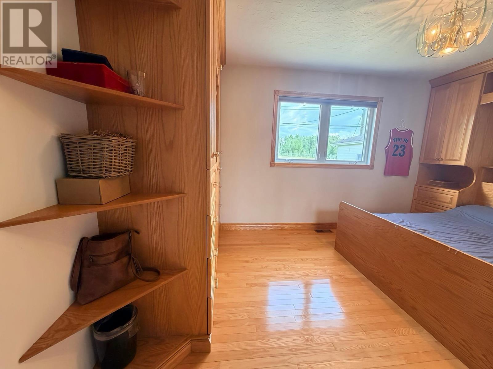 111 Woodcrest Dr, Longlac, Ontario  P0T 2A0 - Photo 17 - TB2602126