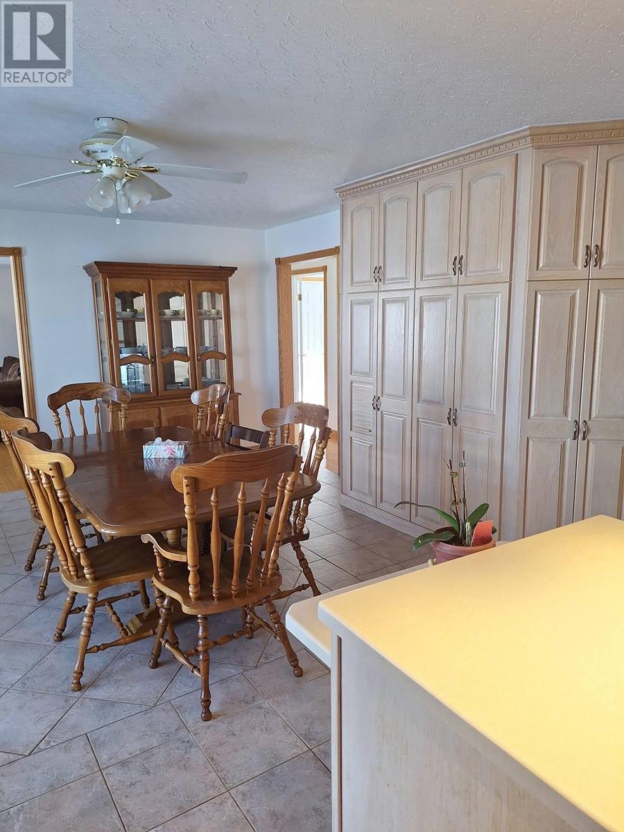 111 Woodcrest Dr, Longlac, Ontario  P0T 2A0 - Photo 8 - TB2602126