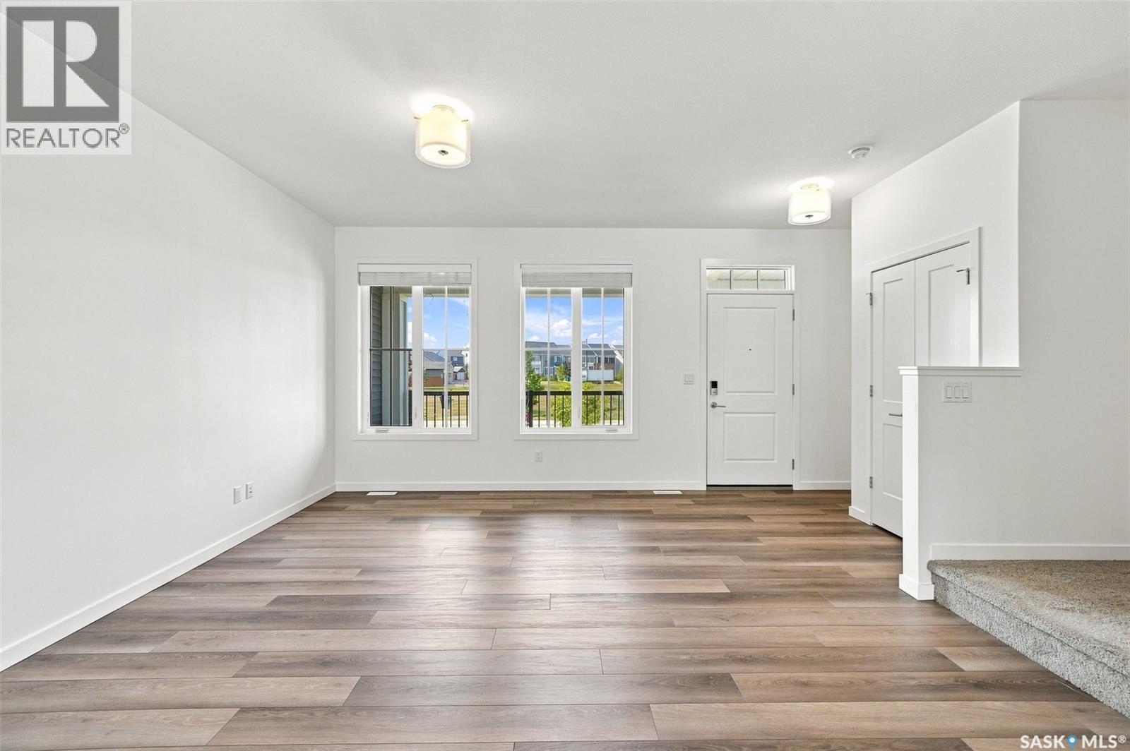 3043 Brighton Common, Saskatoon, Saskatchewan  S7V 0Z5 - Photo 5 - SK046930