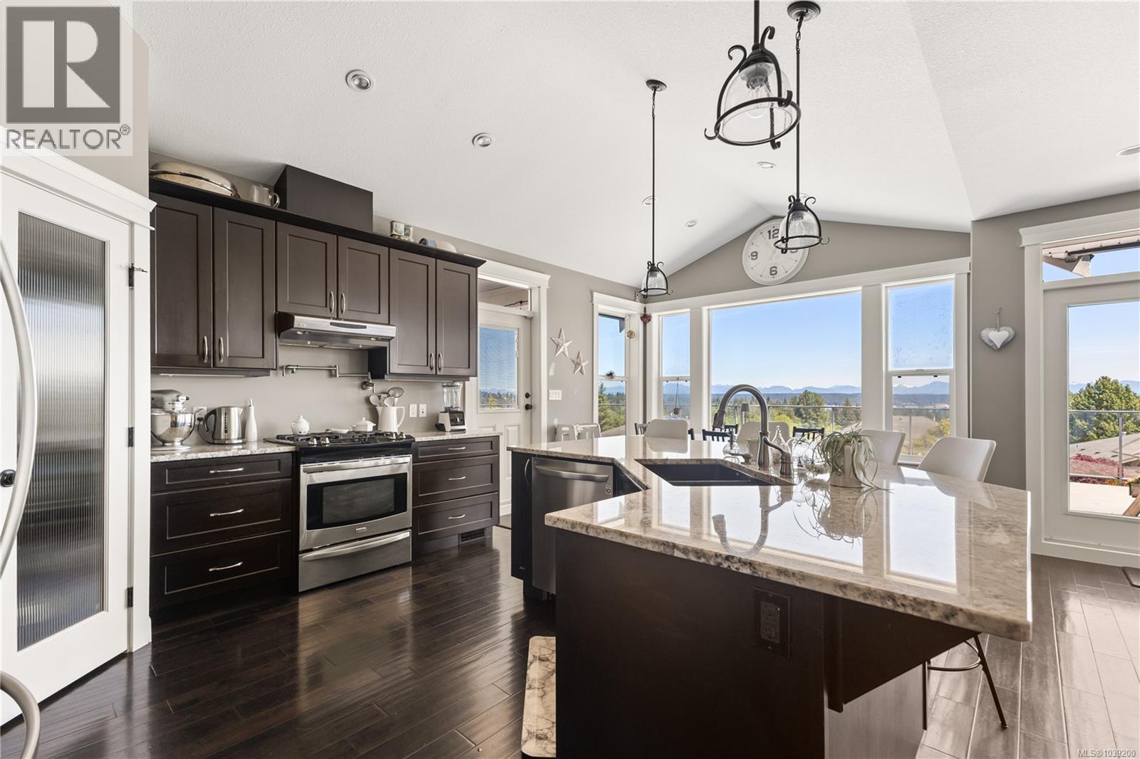 937 Timberline Dr, Campbell River, British Columbia  V9H 0A8 - Photo 7 - 1039200