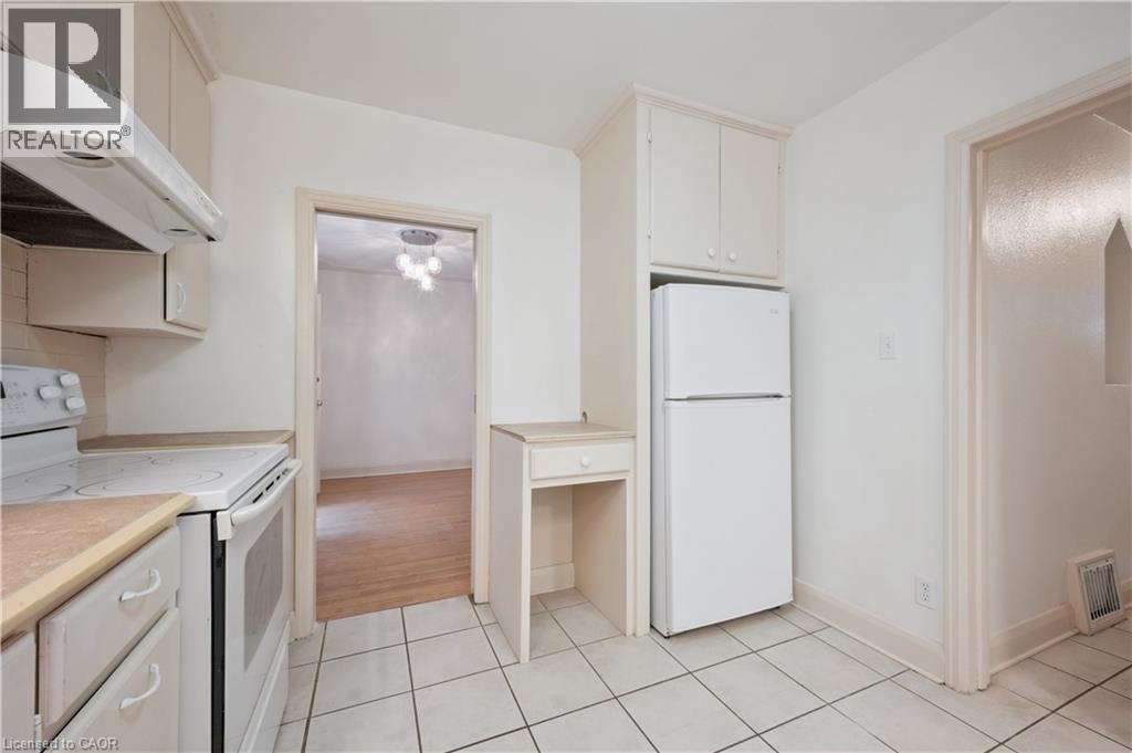 103 Dunbar Road S, Waterloo, Ontario N2L 2E4 - Photo 12 - 40848251
