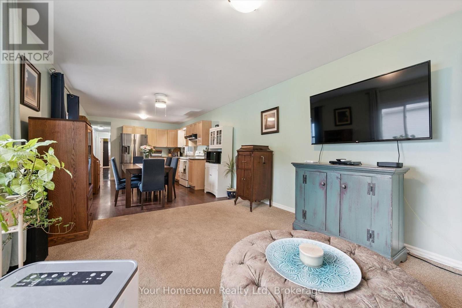 12 Second Avenue, Centre Wellington, Ontario  N1M 2W5 - Photo 13 - X13716752