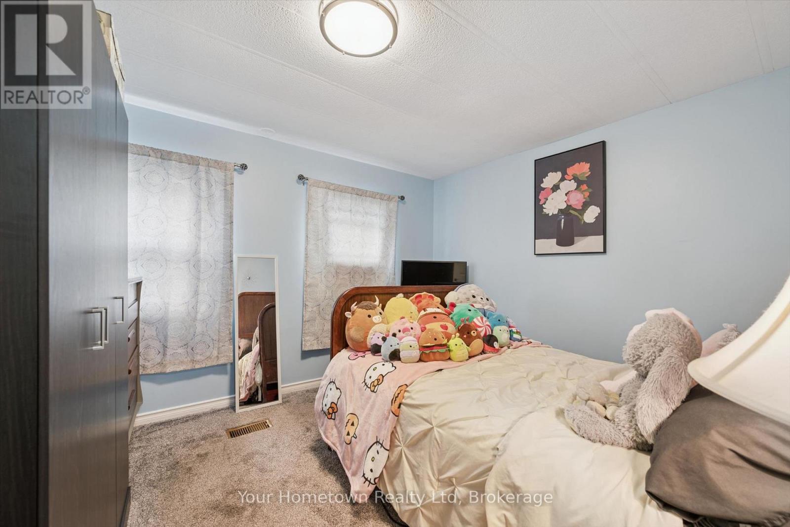 12 Second Avenue, Centre Wellington, Ontario  N1M 2W5 - Photo 19 - X13716752