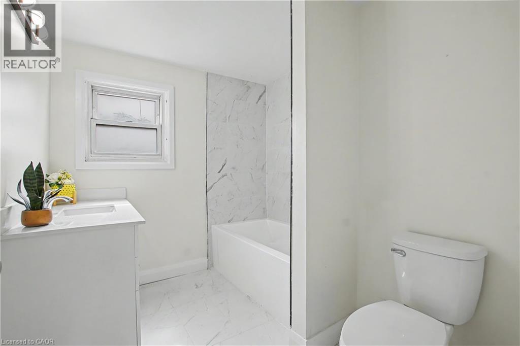 17 Quail Drive Unit# 42, Hamilton, Ontario  L8W 1N1 - Photo 16 - 40858156