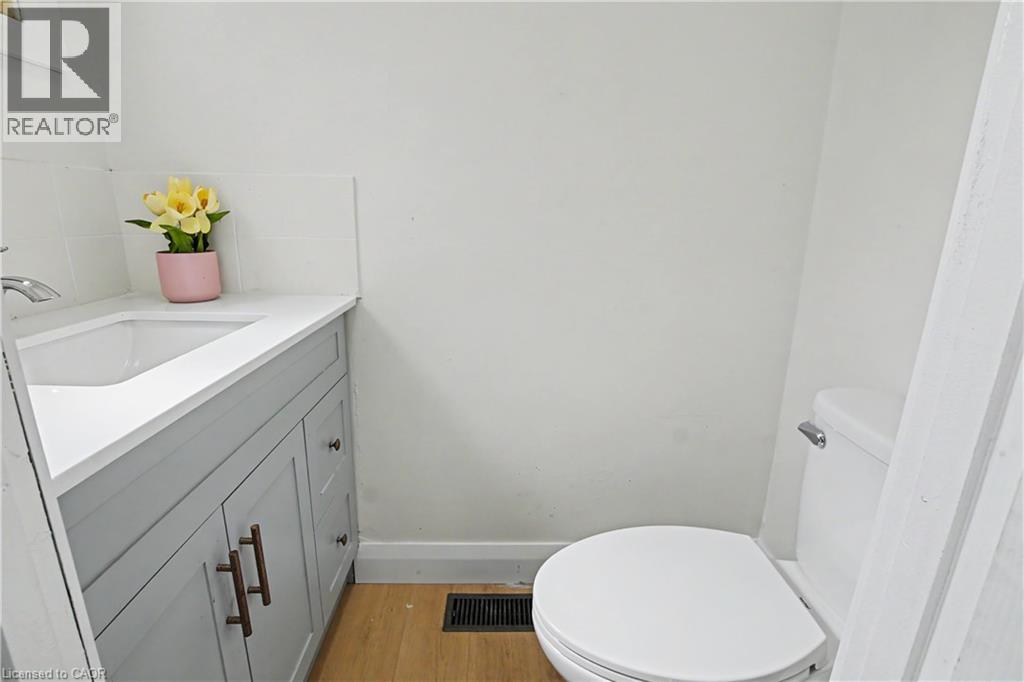 17 Quail Drive Unit# 42, Hamilton, Ontario  L8W 1N1 - Photo 24 - 40858156