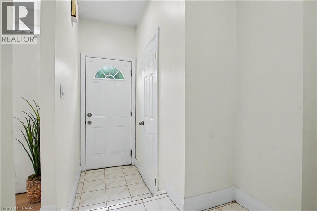 17 Quail Drive Unit# 42, Hamilton, Ontario  L8W 1N1 - Photo 5 - 40858156