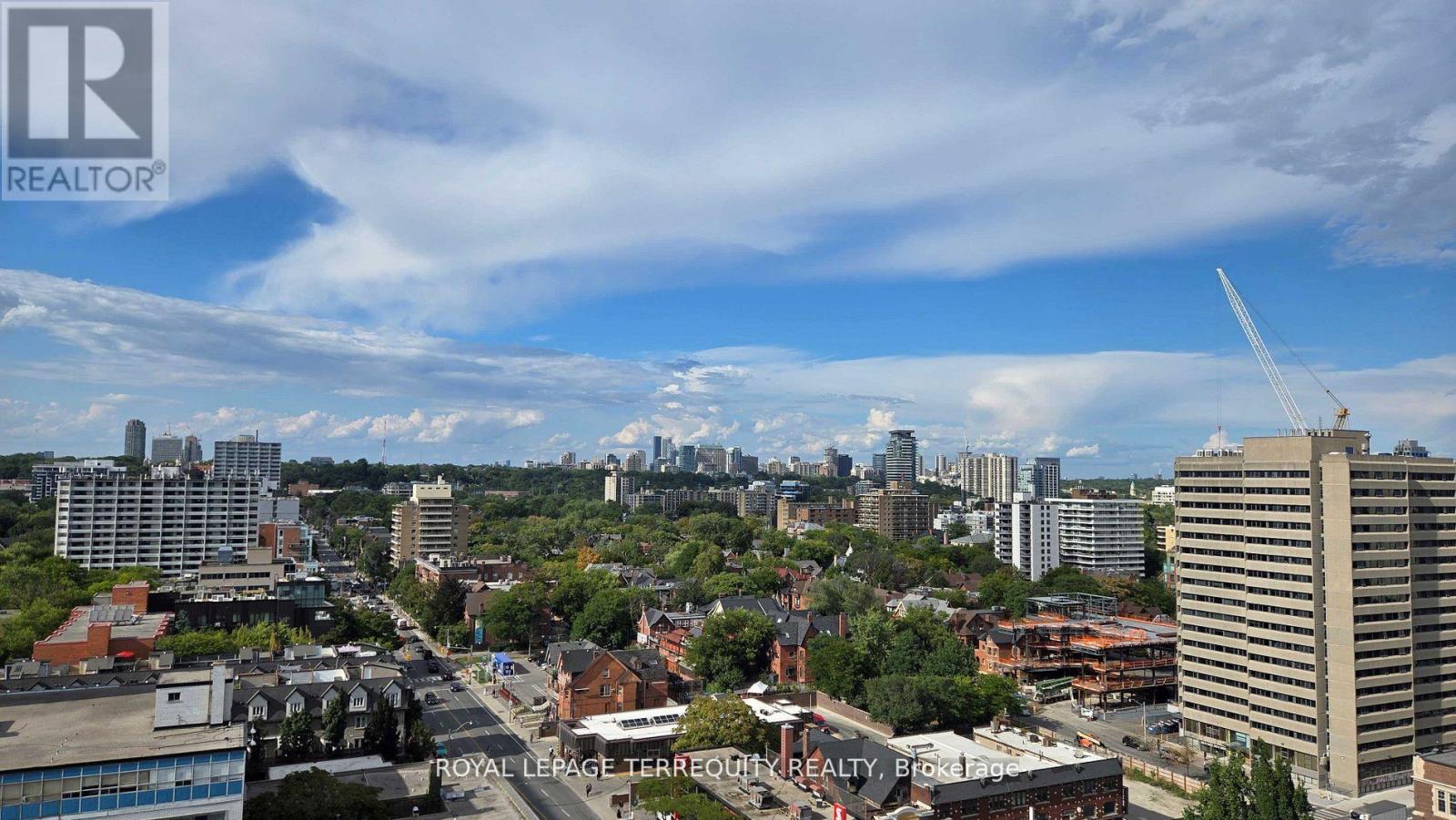 1606 - 736 Spadina Avenue, Toronto, Ontario  M5S 2J6 - Photo 3 - C13723150