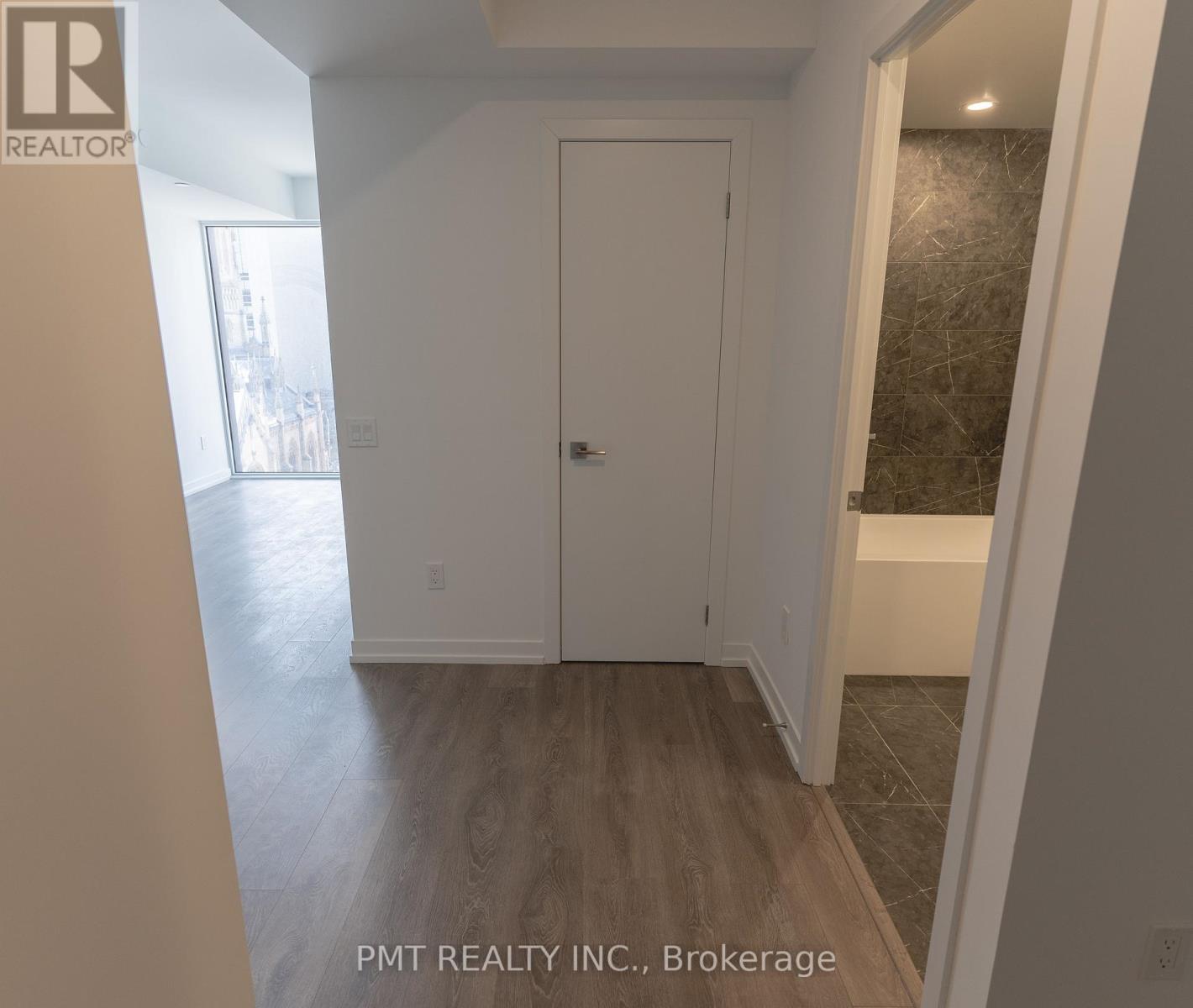 906 - 82 Dalhousie Street, Toronto, Ontario  M5B 0C5 - Photo 2 - C13723200