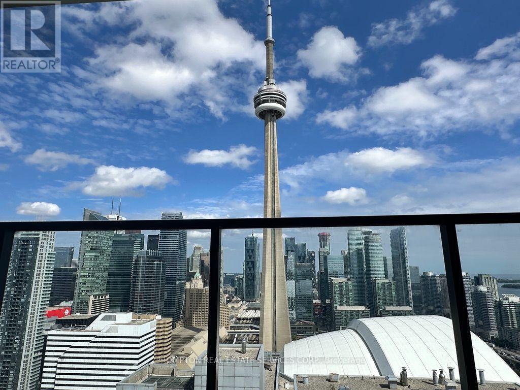 4205 - 1 Concord Cityplace Way, Toronto, Ontario  M5V 0X3 - Photo 25 - C13723230