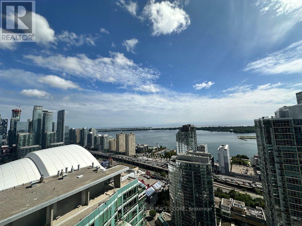 4205 - 1 Concord Cityplace Way, Toronto, Ontario  M5V 0X3 - Photo 26 - C13723230