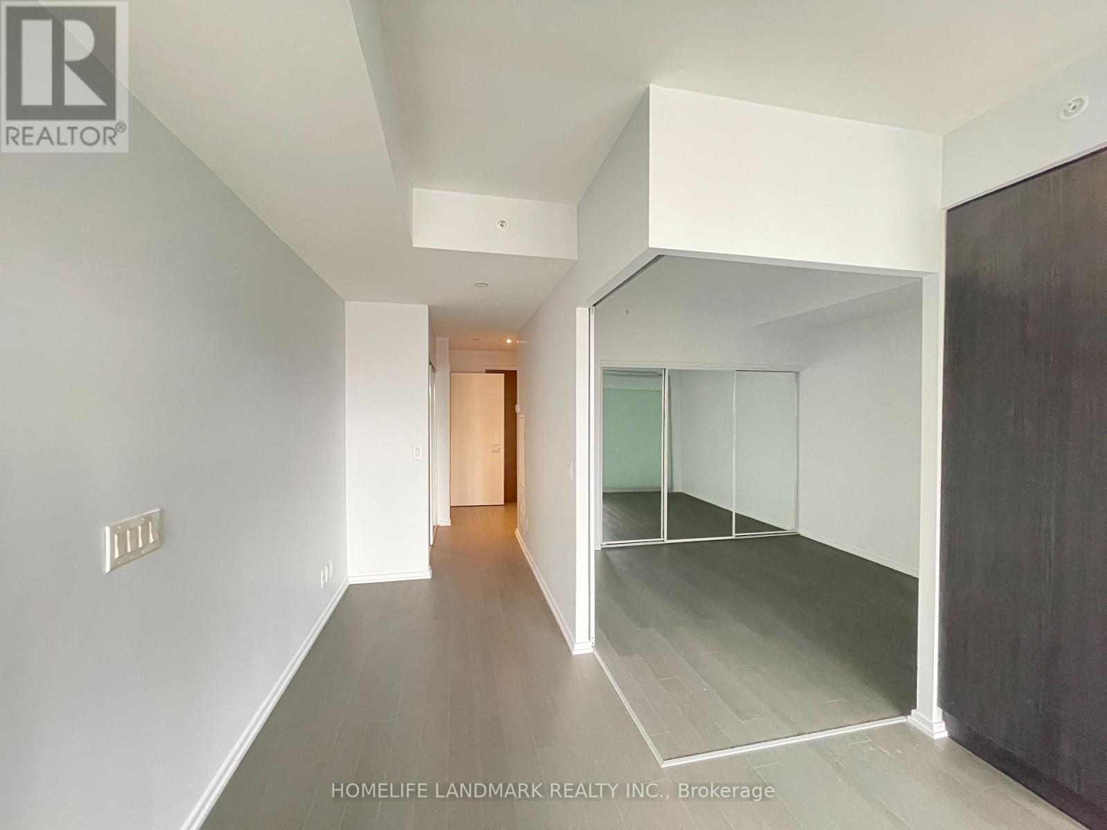 2202 - 70 Temperance Street, Toronto, Ontario  M5H 0B1 - Photo 2 - C13723268