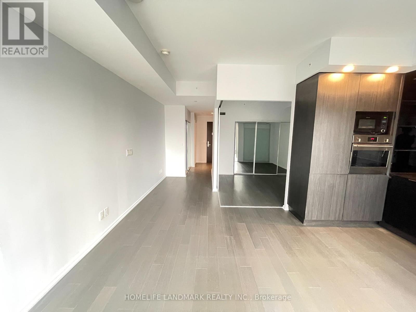 2202 - 70 Temperance Street, Toronto, Ontario  M5H 0B1 - Photo 3 - C13723268