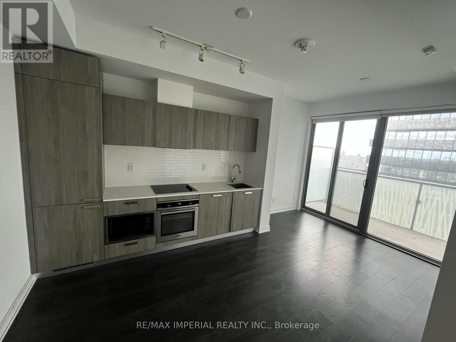 2304 - 50 Charles Street E, Toronto, Ontario  M4Y 0C3 - Photo 3 - C13723286
