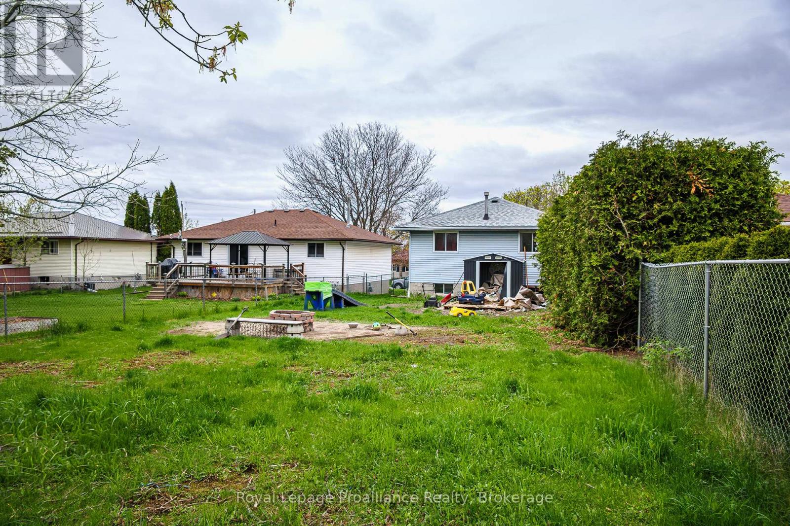 21 Pepper Avenue, Belleville, Ontario  K8P 4R2 - Photo 11 - X13723278