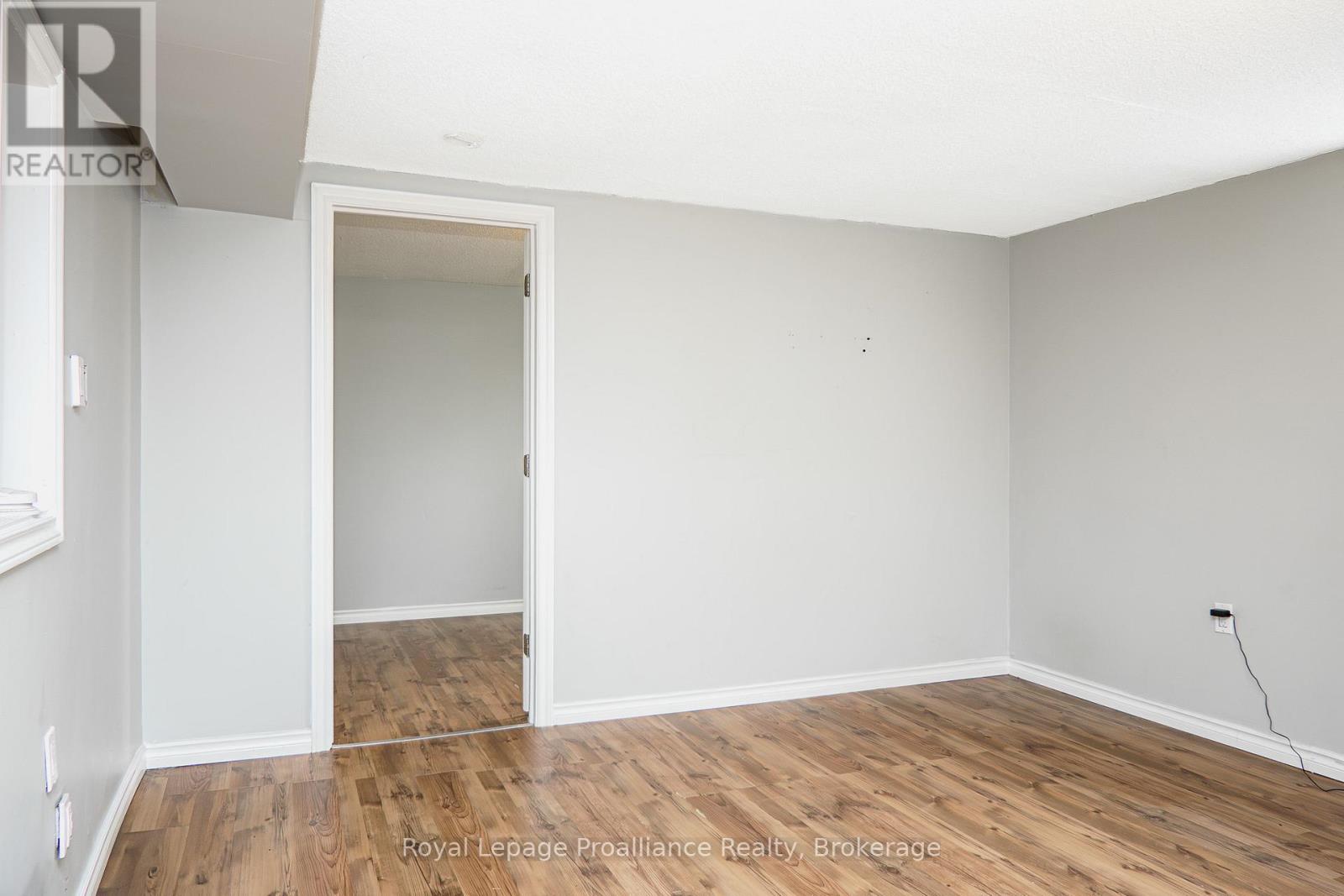 21 Pepper Avenue, Belleville, Ontario  K8P 4R2 - Photo 5 - X13723278