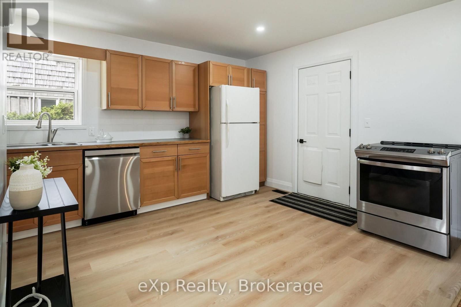 84 Victoria Boulevard, Huron East, Ontario  N0M 1L0 - Photo 11 - X13723160