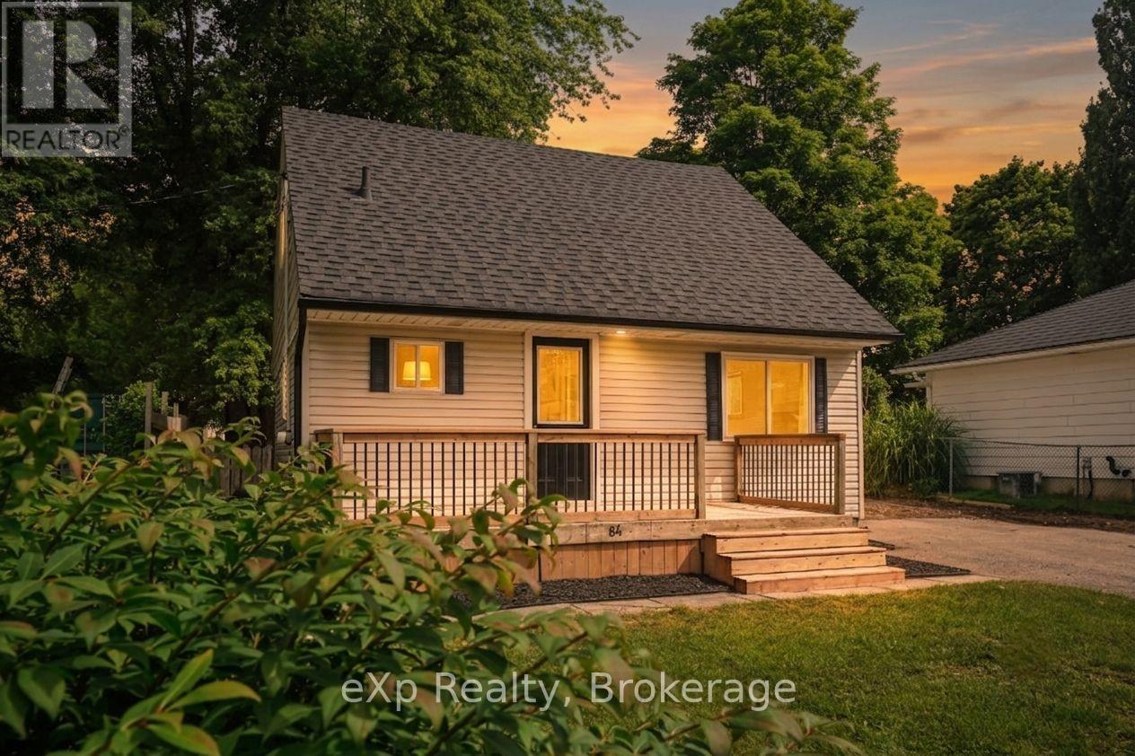 84 Victoria Boulevard, Huron East, Ontario  N0M 1L0 - Photo 3 - X13723160
