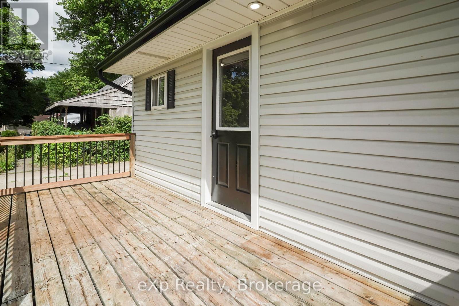 84 Victoria Boulevard, Huron East, Ontario  N0M 1L0 - Photo 5 - X13723160