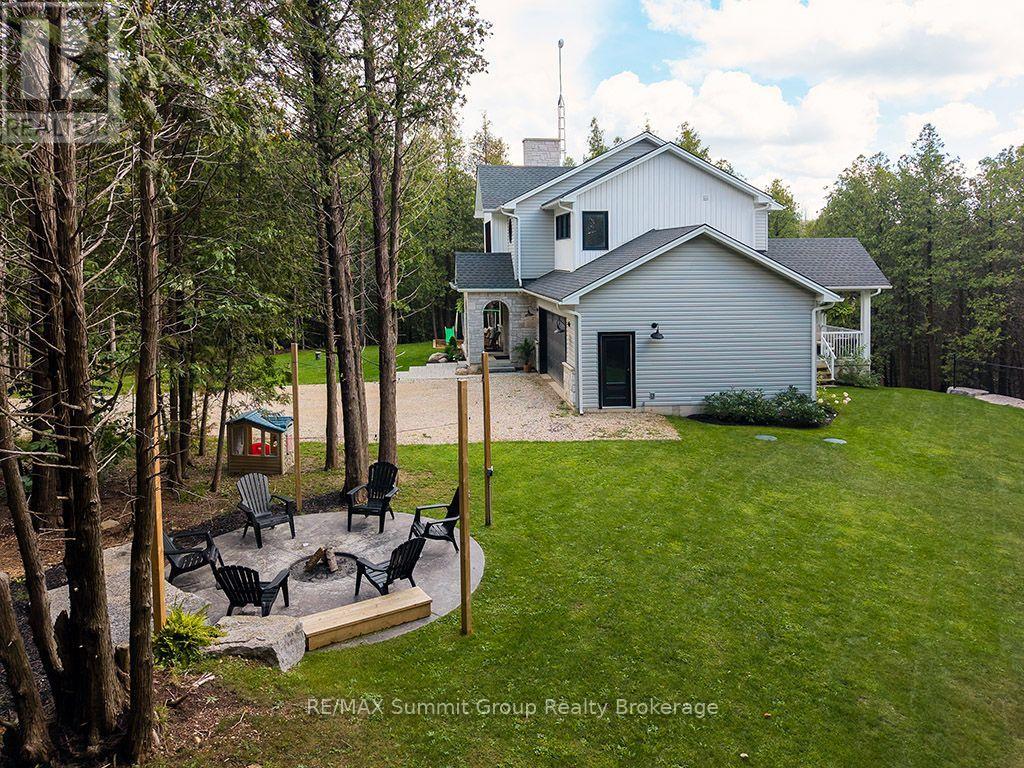 444500 Concession Road 8, West Grey, Ontario  N0C 1H0 - Photo 2 - X13723264