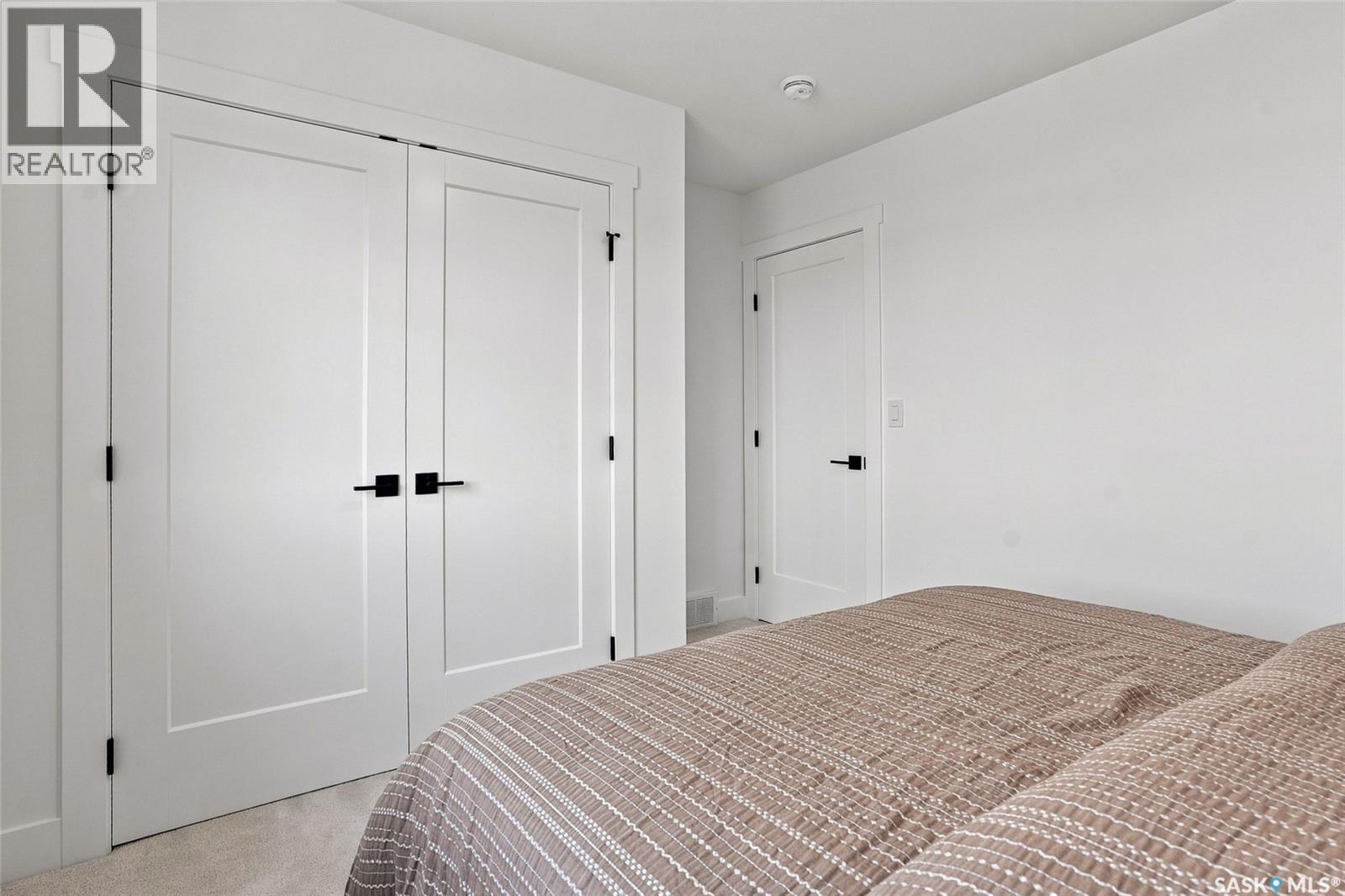 102 Cockcroft Manor, Saskatoon, Saskatchewan  S7V 1Y5 - Photo 26 - SK032761