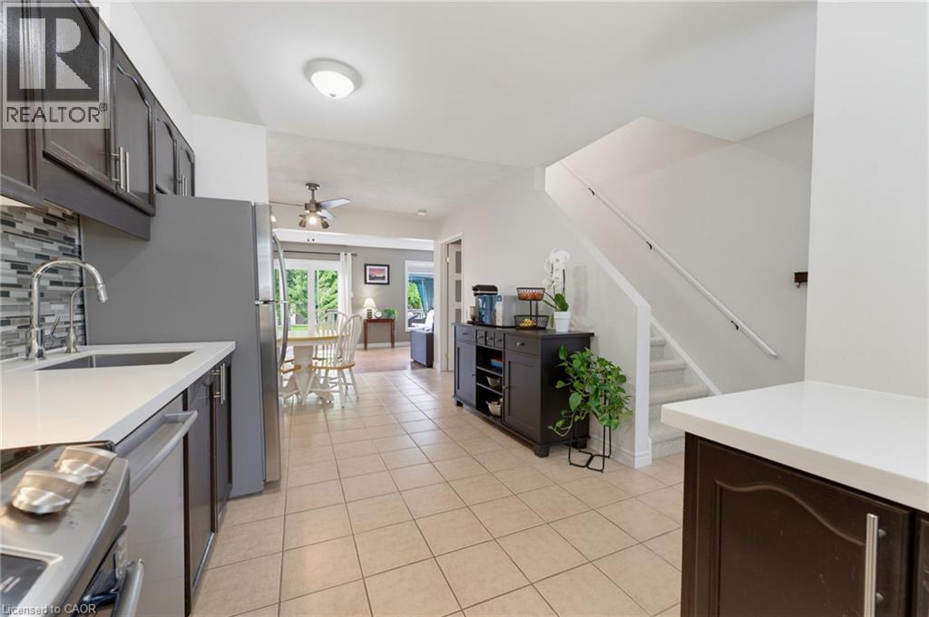 195 Grulke Street, Kitchener, Ontario  N2A 2S6 - Photo 8 - 40858235
