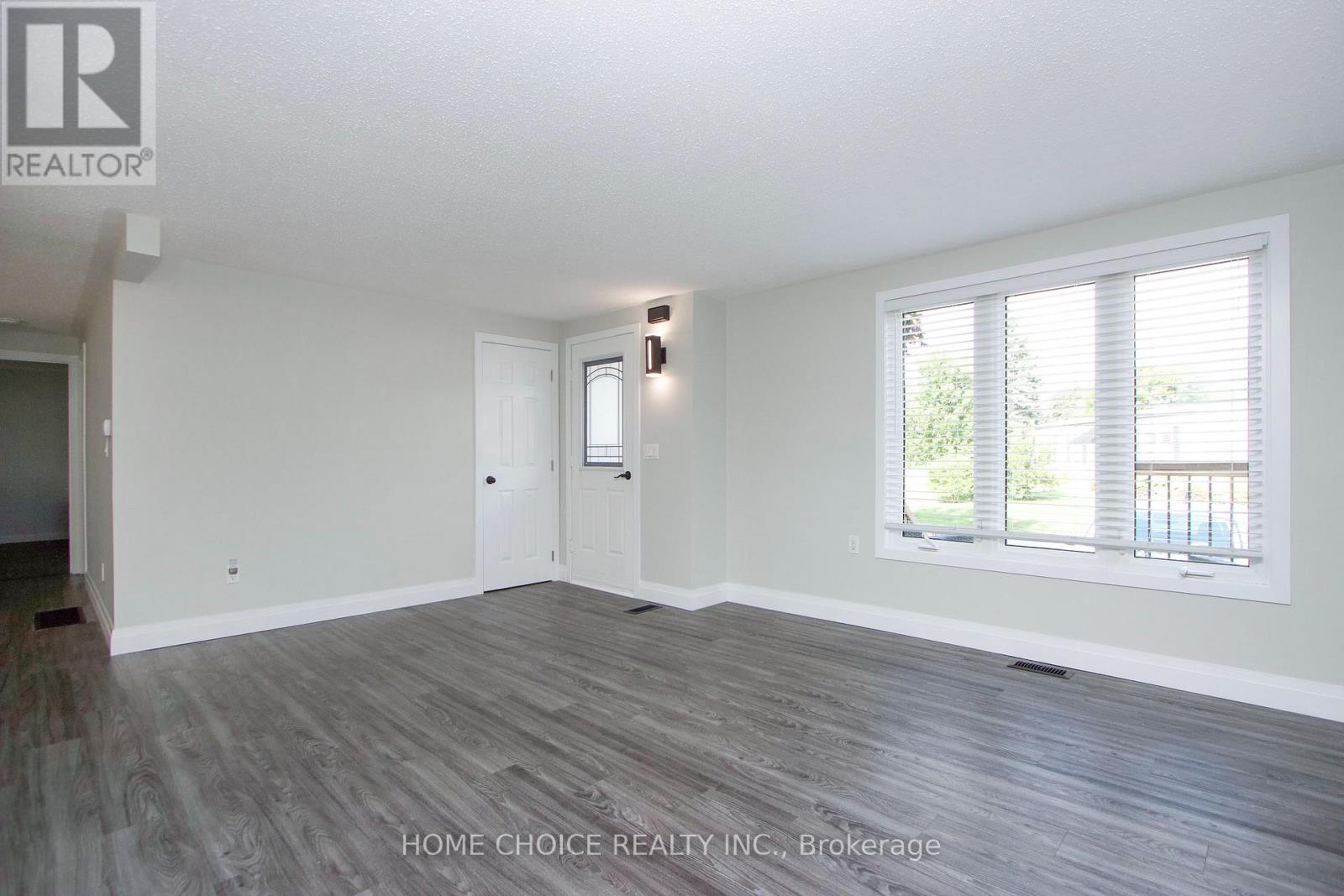 5 Driftwood Lane, Clarington, Ontario  L1B 1A5 - Photo 5 - E13723282