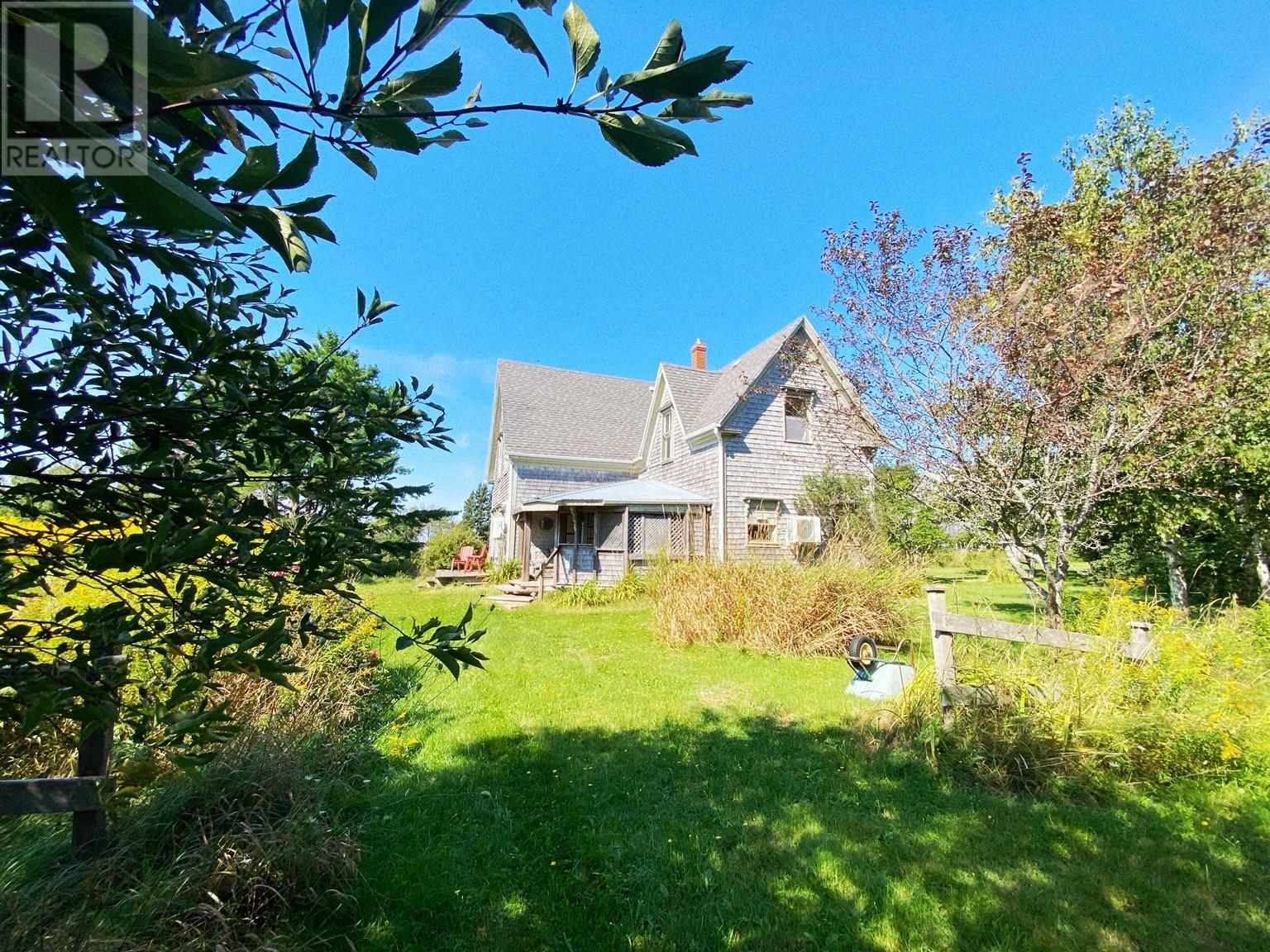 74 Larsen Lane, Pinette, Prince Edward Island  C0A 1A0 - Photo 1 - 202621240