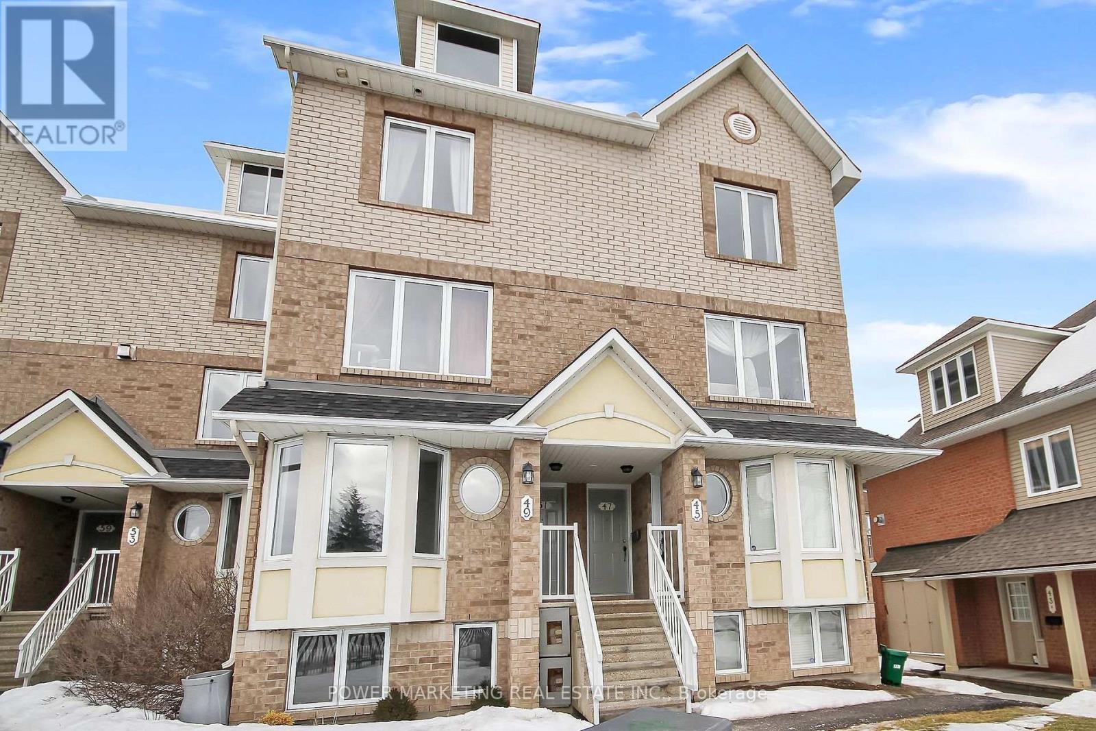 45 WATERBRIDGE DRIVE, Ottawa, Ontario