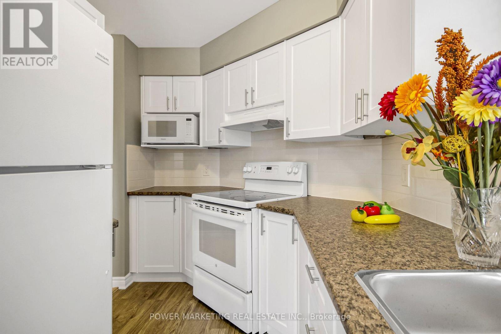 45 Waterbridge Drive, Ottawa, Ontario K2G 6R5 - Photo 16 - X13723216