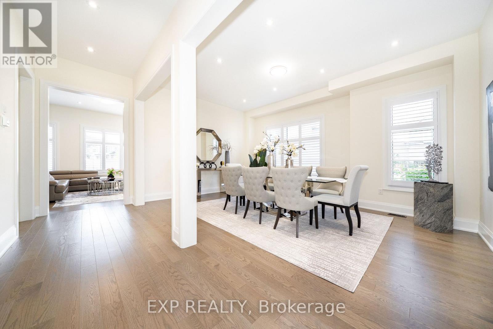 38 Bud Leggett Crescent, Georgina, Ontario  L4P 0T1 - Photo 10 - N13723208