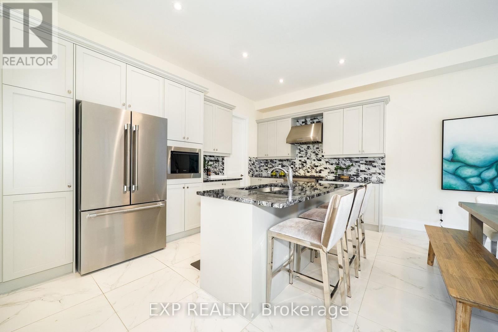 38 Bud Leggett Crescent, Georgina, Ontario  L4P 0T1 - Photo 19 - N13723208