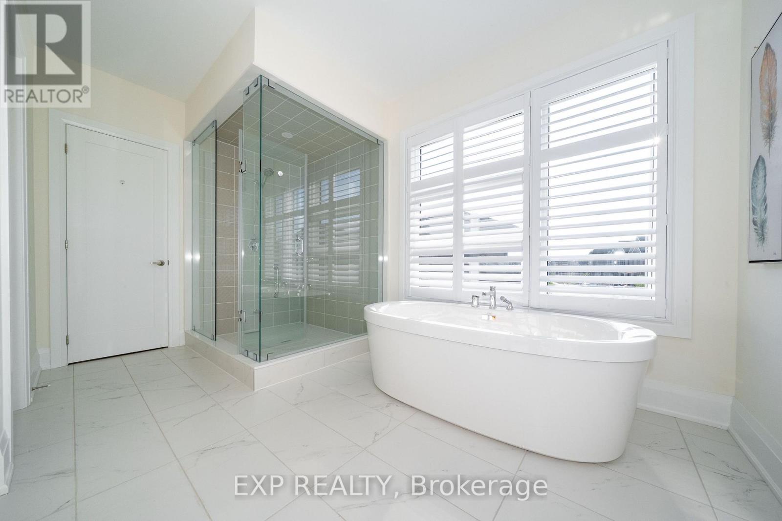 38 Bud Leggett Crescent, Georgina, Ontario  L4P 0T1 - Photo 34 - N13723208