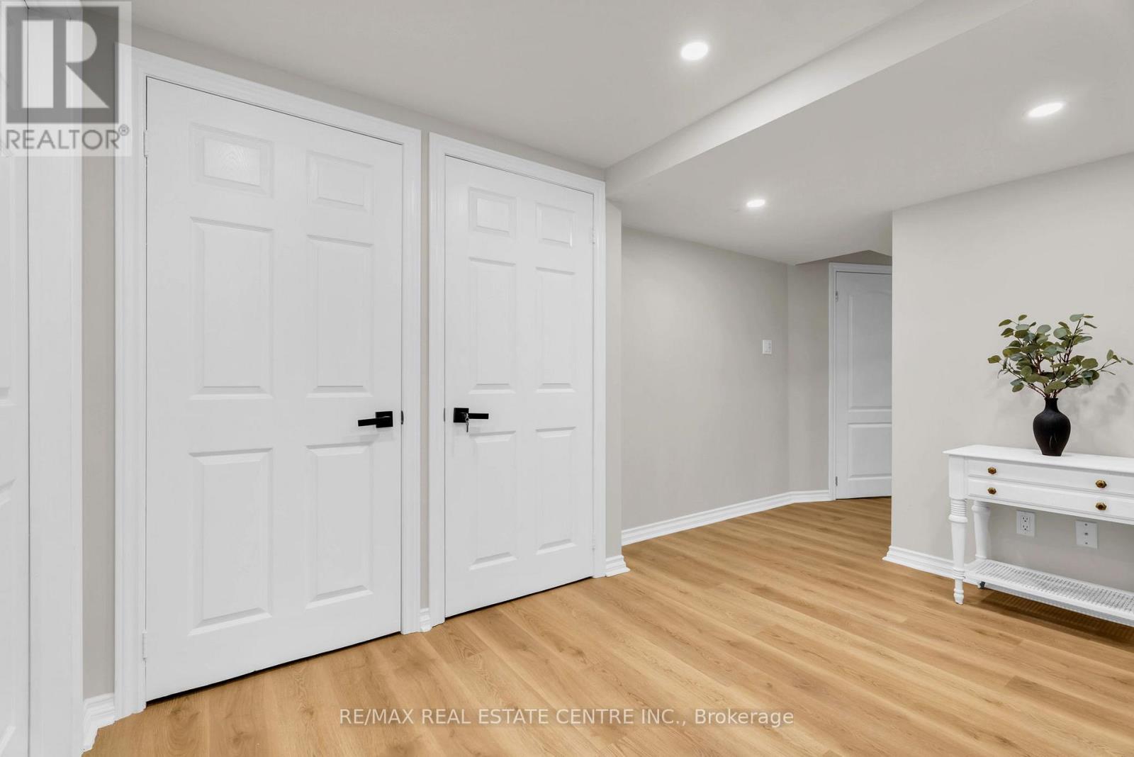 67 Ferdinand Avenue, Vaughan, Ontario  L6A 3H7 - Photo 17 - N13723290