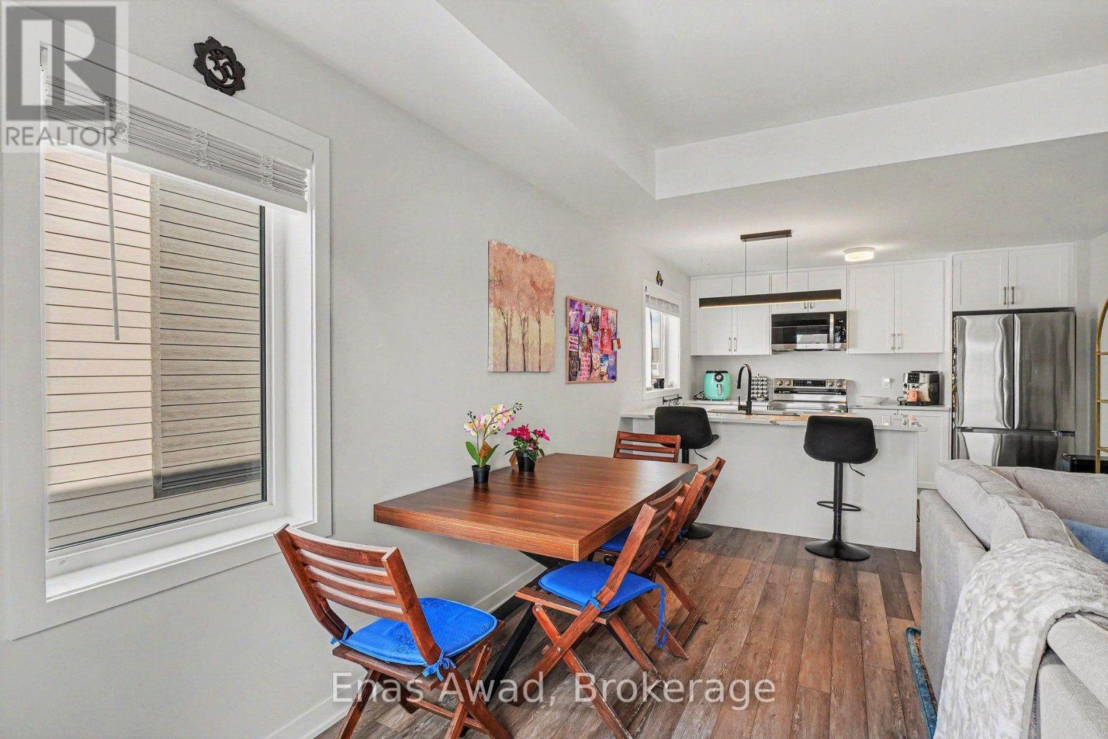 1 - 802 Lillian Freiman Private, Ottawa, Ontario  K2J 7K7 - Photo 4 - X13723328