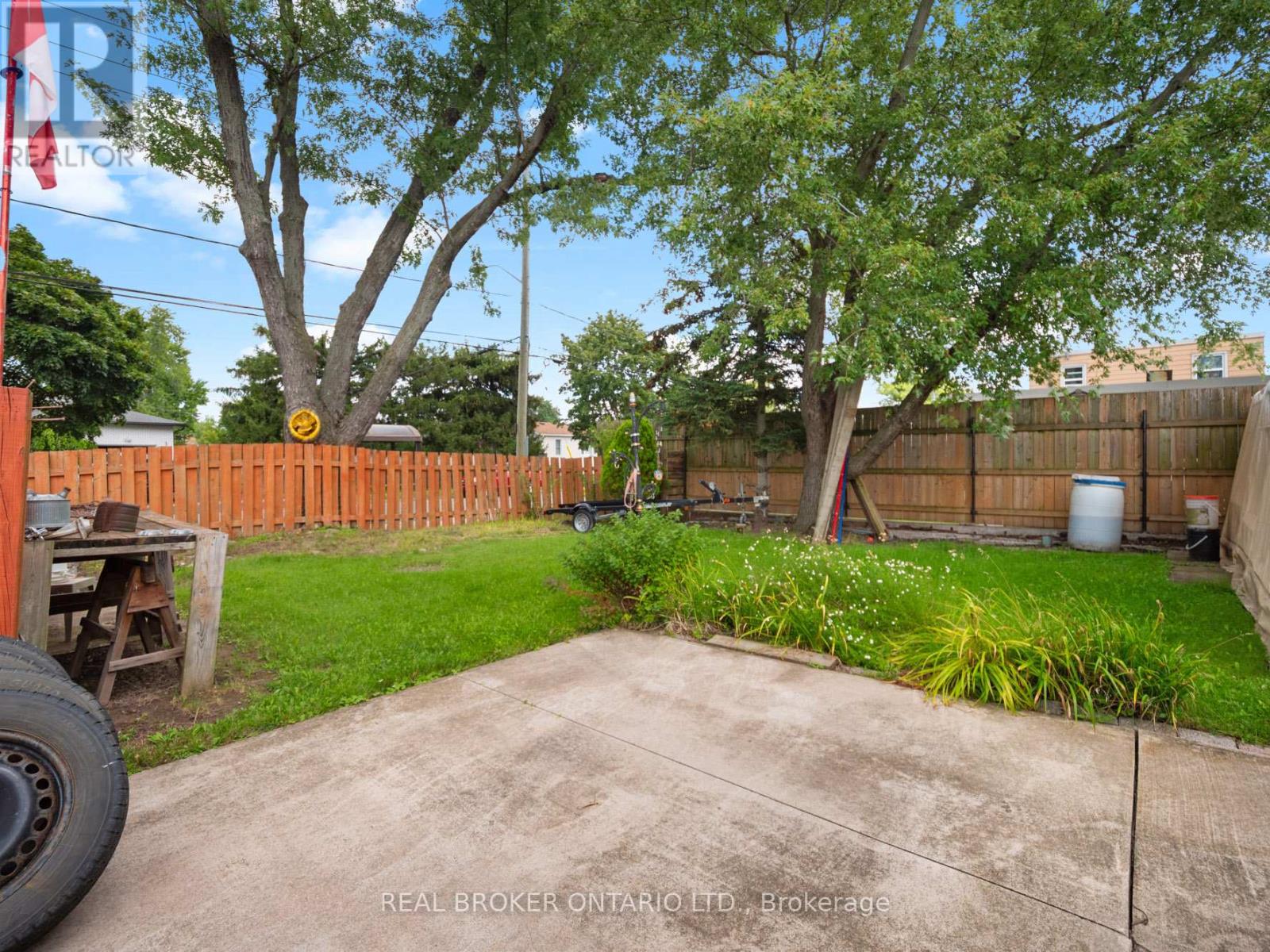 307 Kilgour Avenue, Welland, Ontario  L3C 2R3 - Photo 2 - X13723338