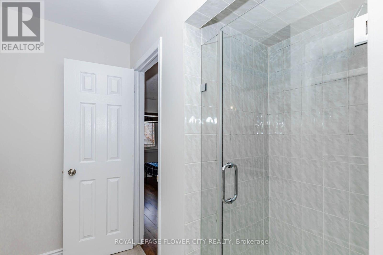 14 Canarvan Court, Brampton, Ontario  L6Y 4X5 - Photo 30 - W13723234
