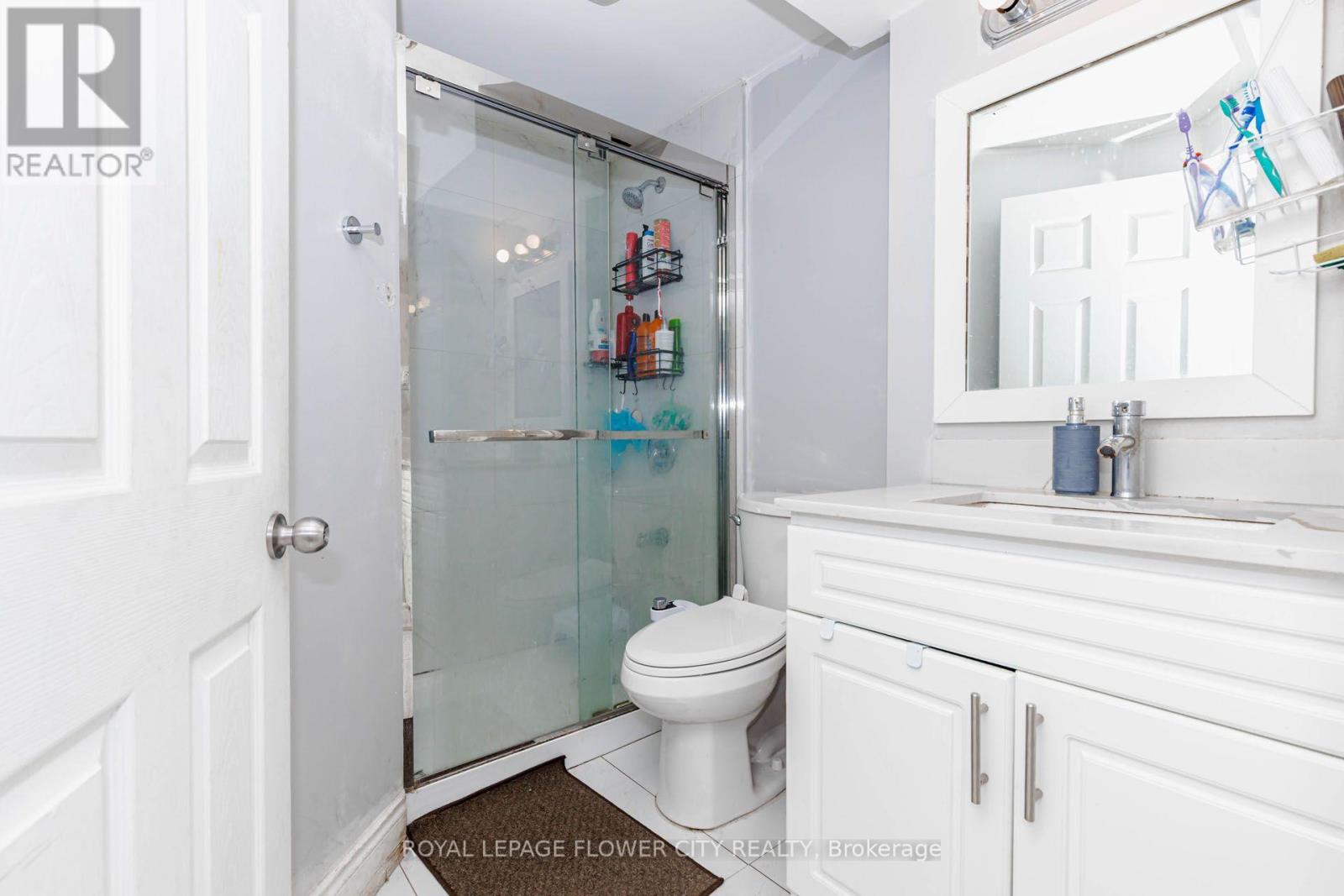 14 Canarvan Court, Brampton, Ontario  L6Y 4X5 - Photo 43 - W13723234