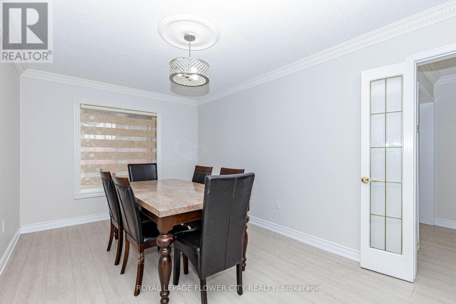 14 Canarvan Court, Brampton, Ontario  L6Y 4X5 - Photo 50 - W13723234