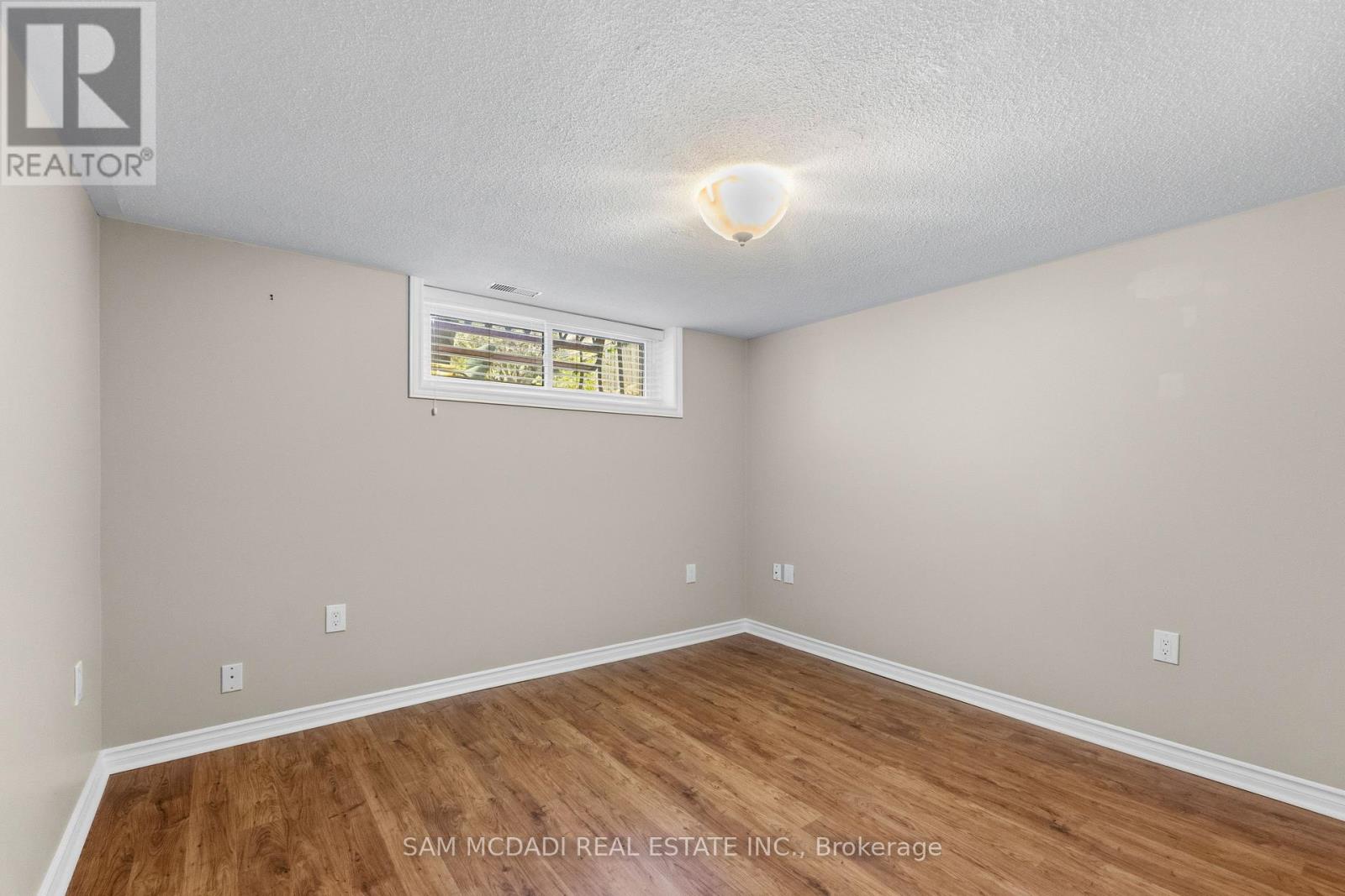 248 Wellesworth Drive, Toronto, Ontario  M9C 4S6 - Photo 15 - W13723244