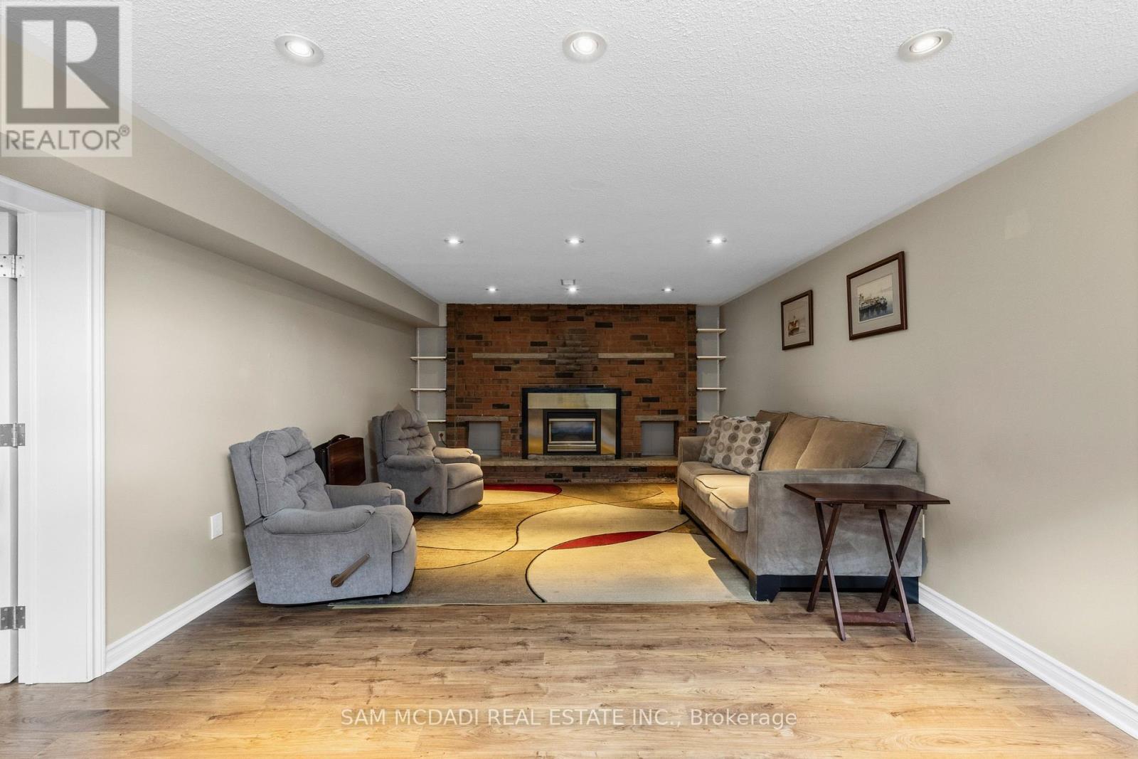 248 Wellesworth Drive, Toronto, Ontario  M9C 4S6 - Photo 18 - W13723244