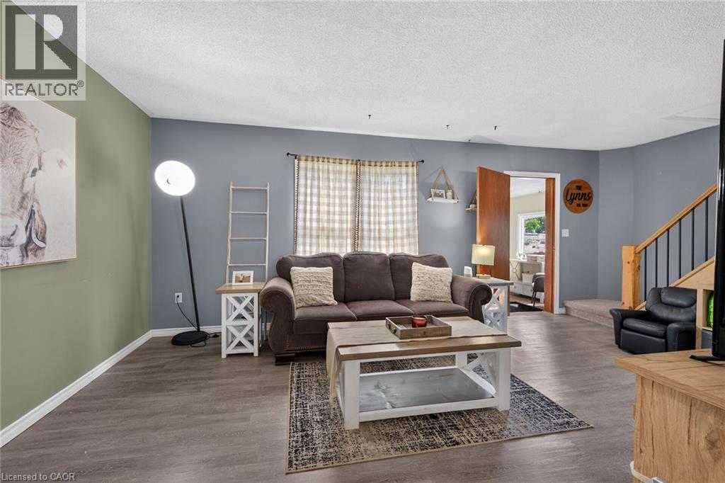 306 George Street, Dunnville, Ontario  N1A 2T6 - Photo 7 - 40859065