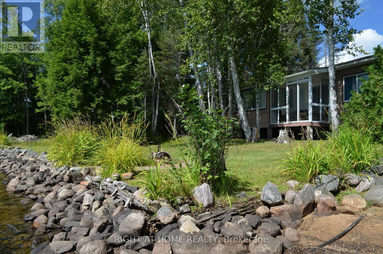 37 WILLARDS LANE, Parry Sound Remote Area, Ontario