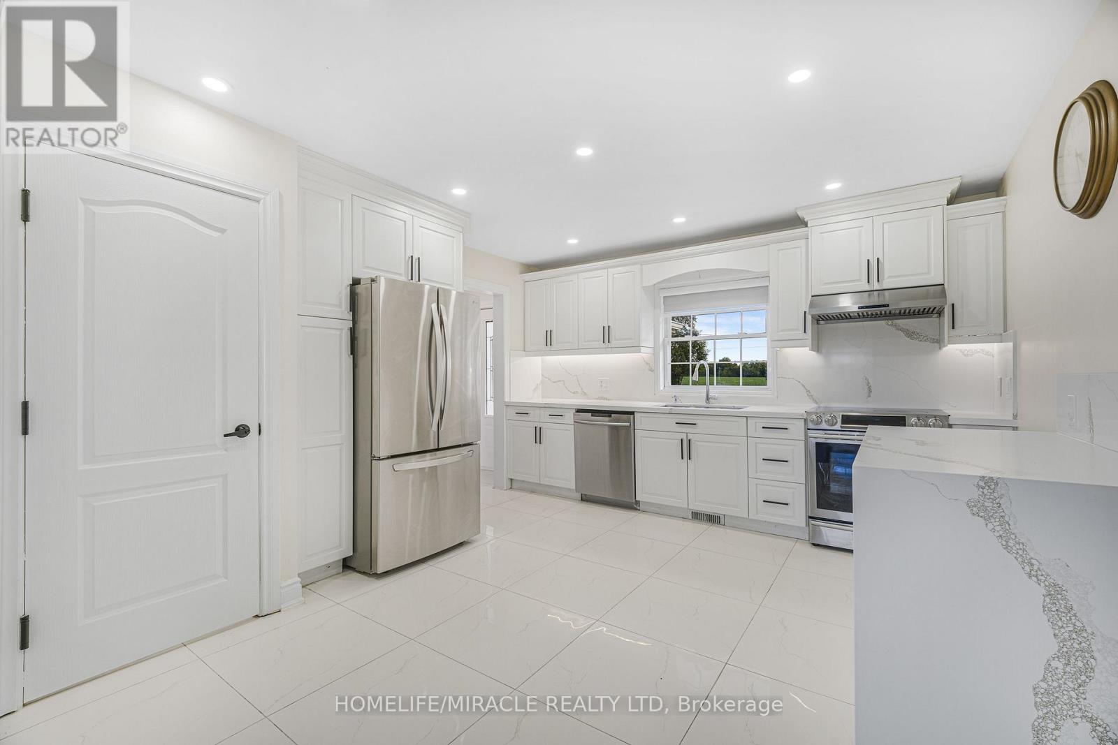 8793 Thorold Stone Road, Niagara Falls, Ontario  L2E 6S4 - Photo 11 - X13723318